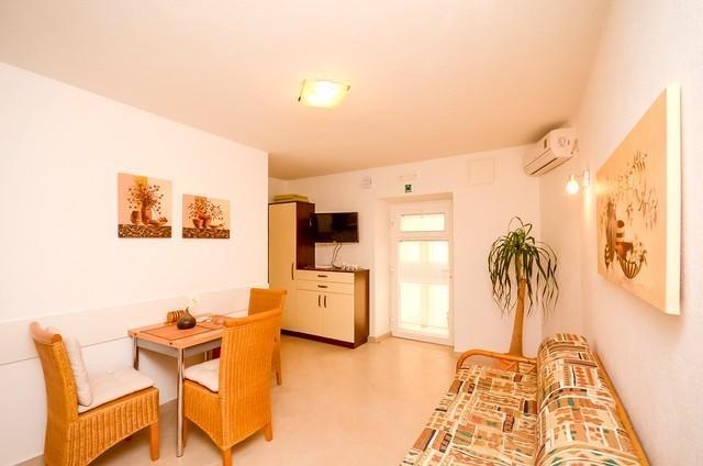 Apartman Dvor マカルスカ 部屋 写真
