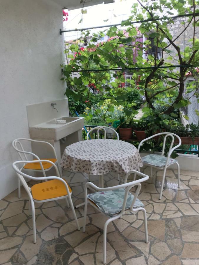 Apartman Dvor マカルスカ エクステリア 写真
