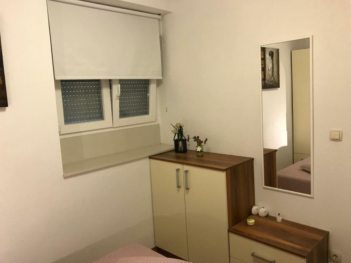 Apartman Dvor マカルスカ エクステリア 写真